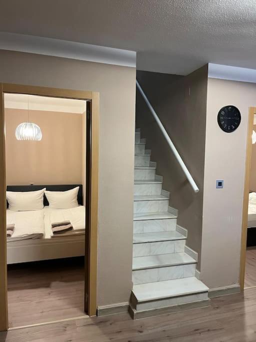 Villa Nadiya App Pool, Parking Torrevieja Exterior photo