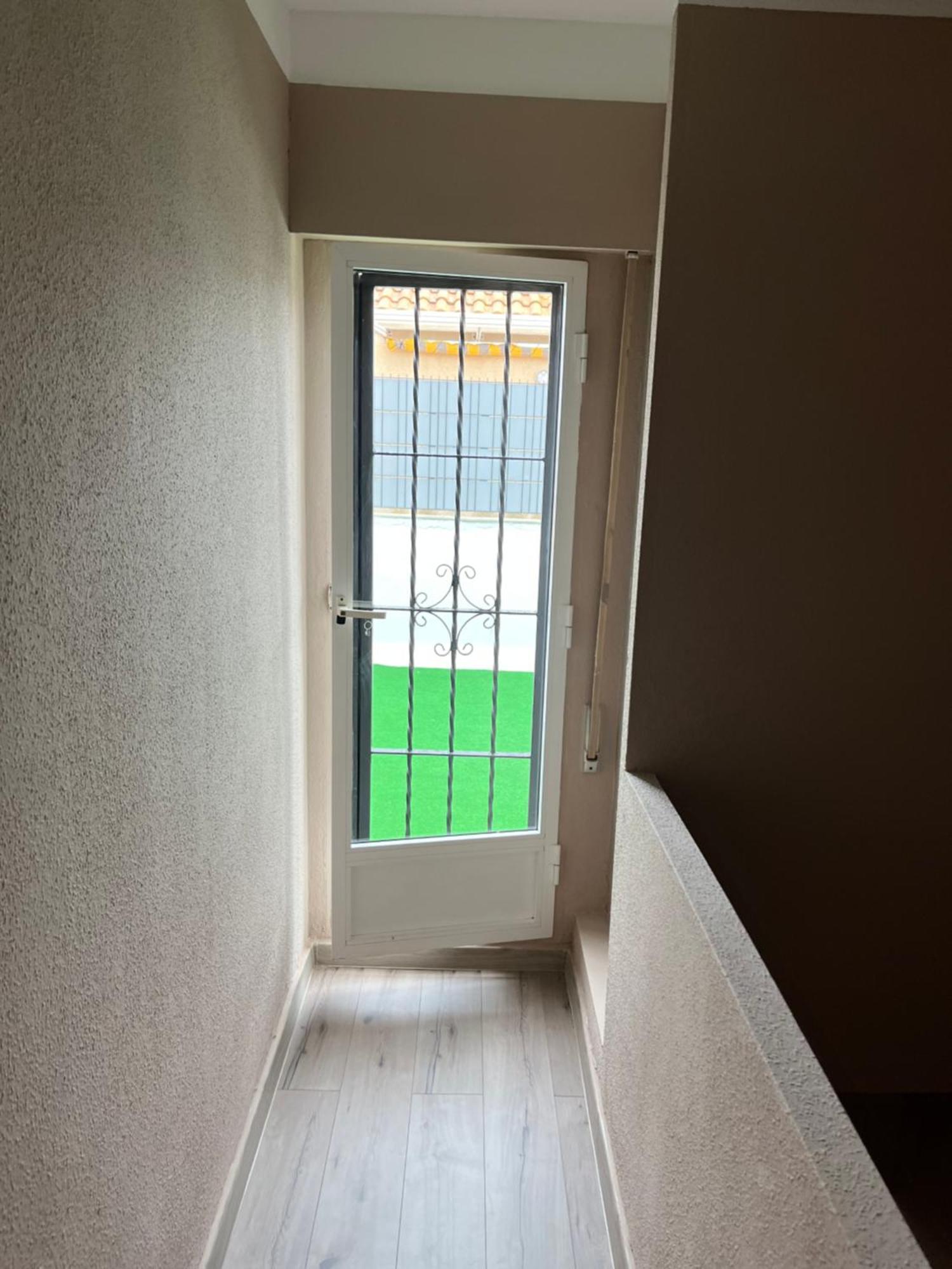 Villa Nadiya App Pool, Parking Torrevieja Exterior photo